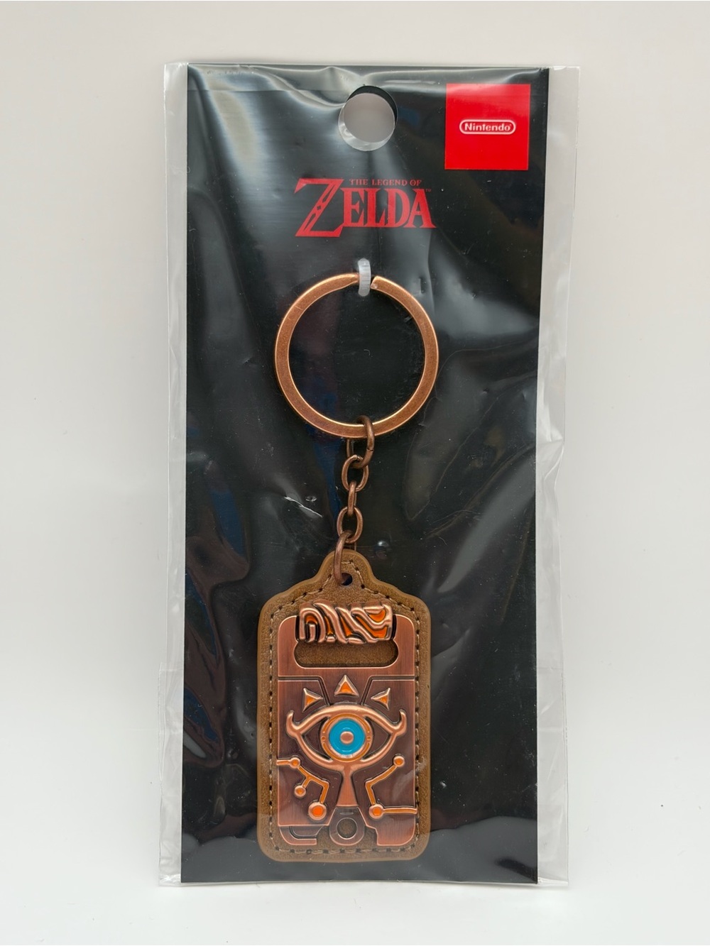 Legend of Zelda Breath Of The Wild Sheikah Slate Metal Keychain Nintendo In Hand